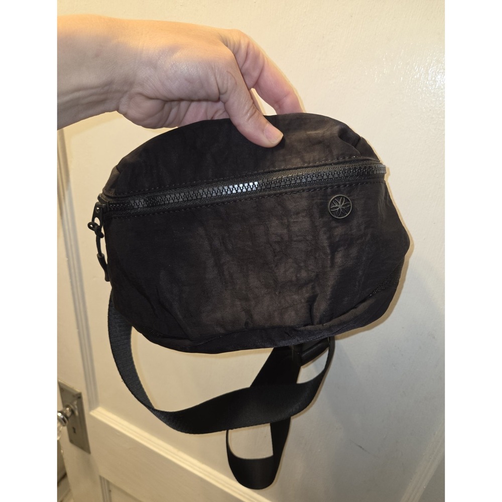 Gaiam Yogi Adjustable Athletic Fanny Pack Waist Belt Bag Pouch Black, Good Cond.